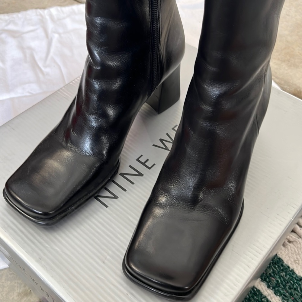 Nine West vintage square toe 90s ankle boots